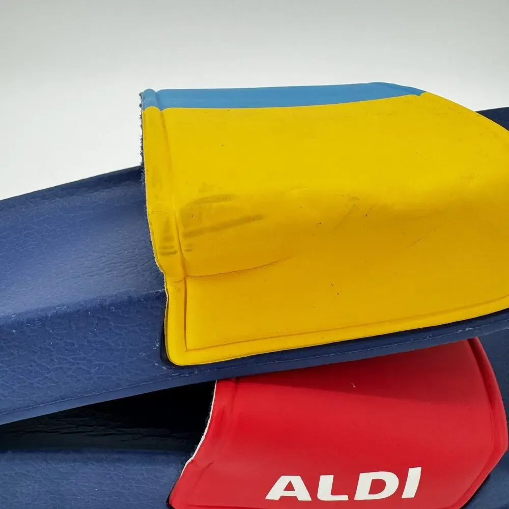 Aldi Mania Super Fan Ladies Size 10 Slides Sandals Crane NWOT